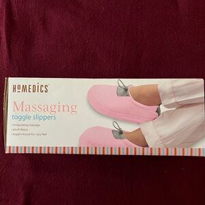 Homedics Massaging Toggle Slippers - Pink and gray size S/M
